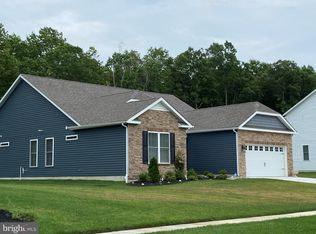 309 Glen Dornoch Dr, Egg Harbor Township, NJ 08234