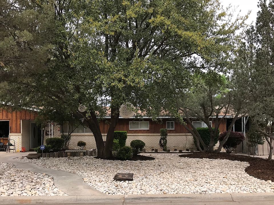1st image of 1209 Cedar Dr