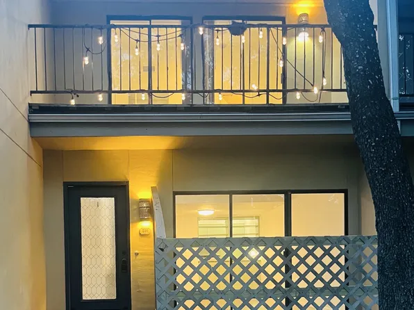 8642 Fredericksburg #204, San Antonio, TX 78240