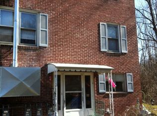88 Ruel Ave APT 5, Hanover, PA 17331