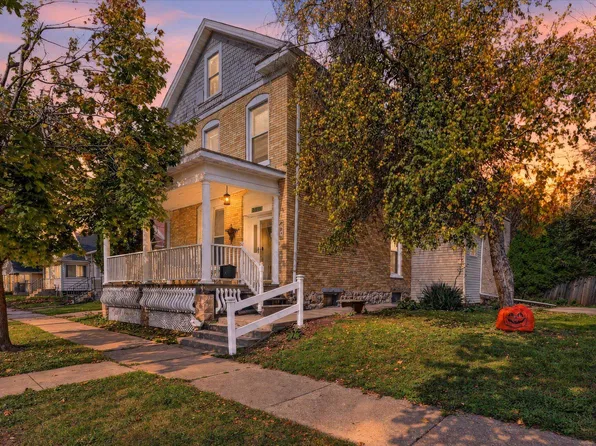 370 Wilson Ave, Janesville, WI 53548