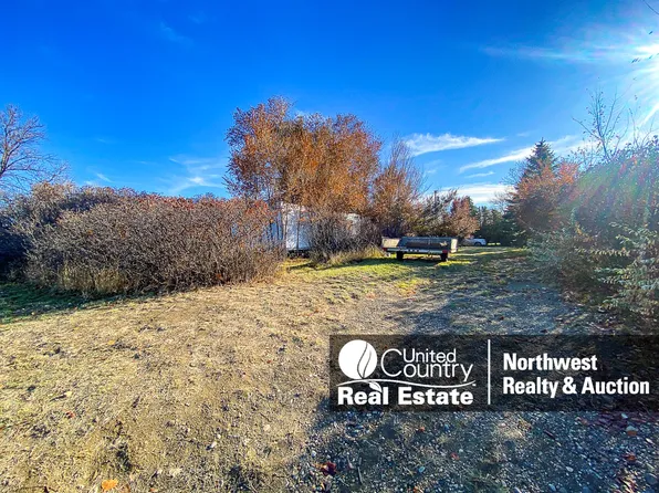 628 S 2nd St E, Malta, MT 59538