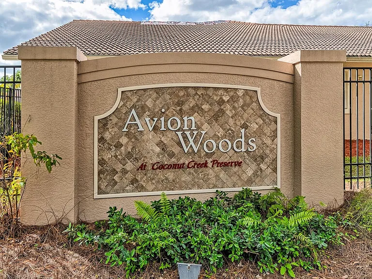 3555 Avion Woods Ct #503 — Photo 3