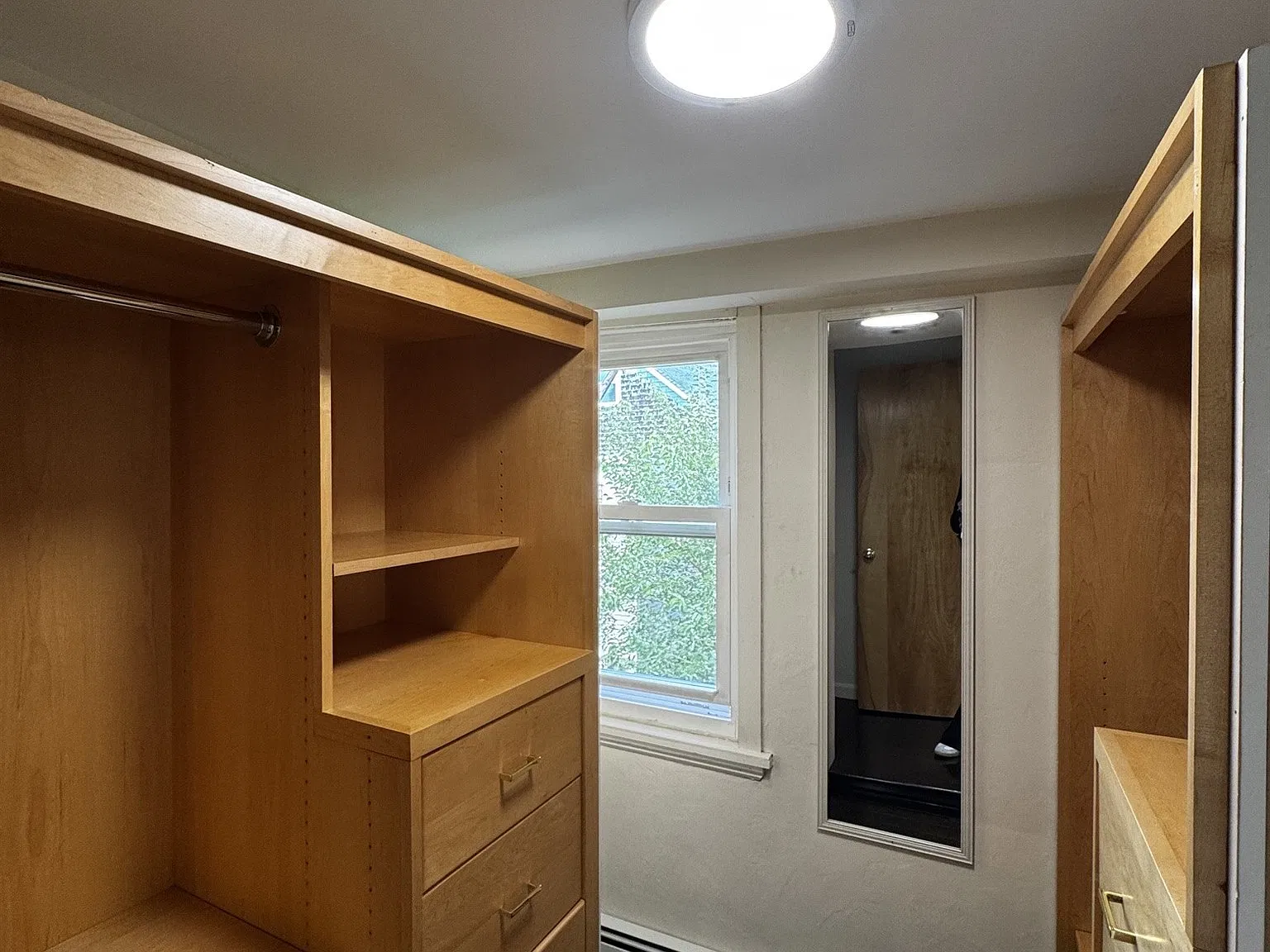 1 bed, 600 sqft, $2,600 — Photo 3
