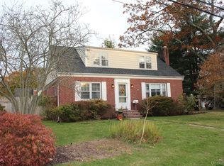 7 Okleigh Pl, Northport, NY 11768