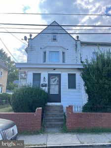 244 Ashby Rd, Upper Darby, PA, 19082