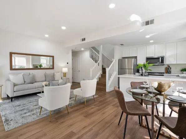 729 Cottage Ct, Mountain View, CA 94043