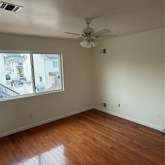 226 Osgood Ave — Photo 9