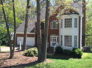 121 White Sands Dr, Cary, NC 27513