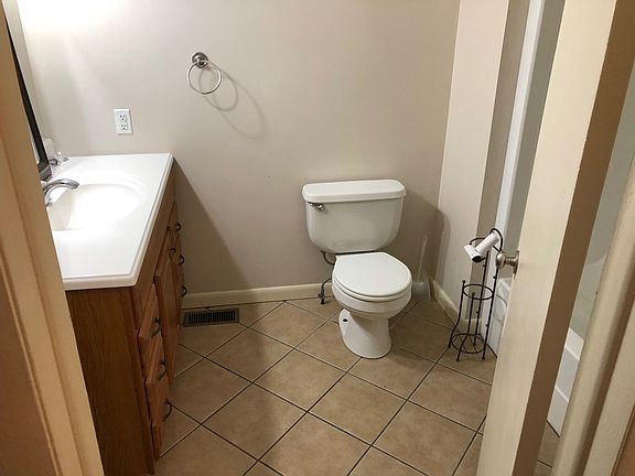 Hallway full bathroom