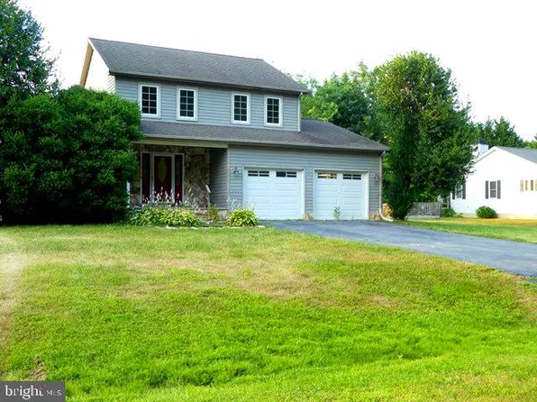 54 W Huntington Cir, Dover, DE 19904