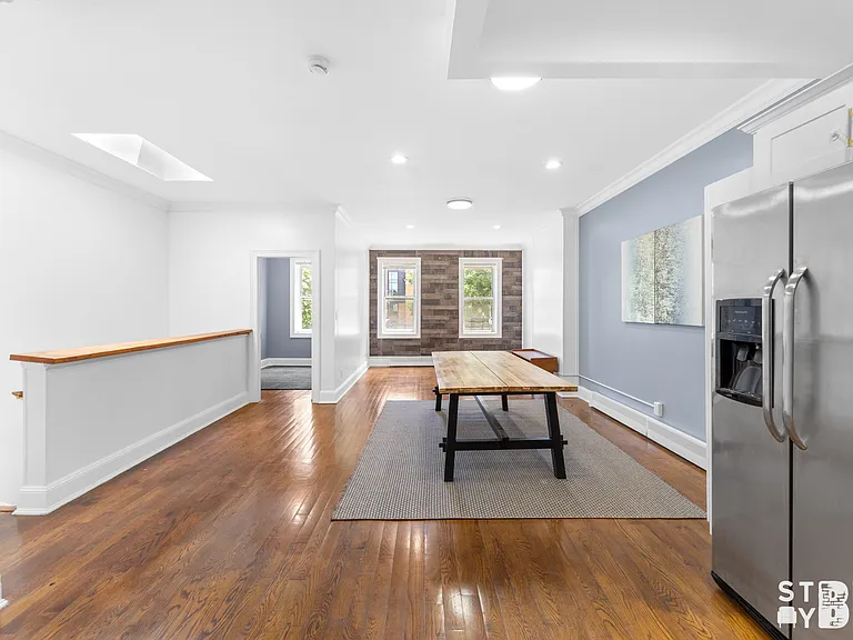 15 Aberdeen St #3 — Photo 7
