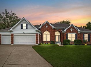 1229 Bluffview Ridge Dr, Chesterfield, MO 63005