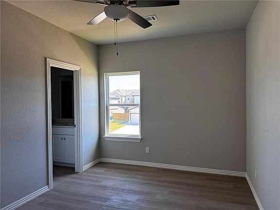 3rd image of 1608 SW Poigai Way #1