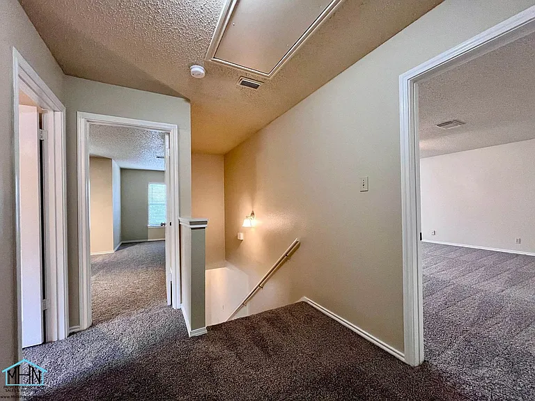 8143 Chestnut Manor Dr — Photo 15