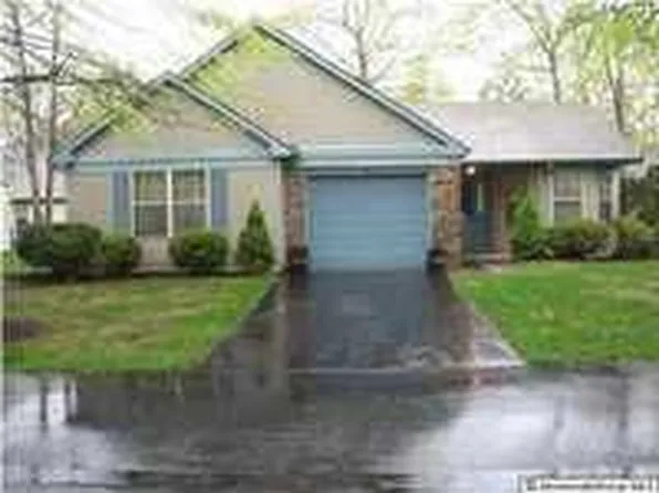 521 Petunia La No, Whiting, NJ 08759