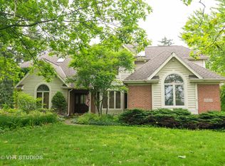 6N409 Splitrail Ln, Saint Charles, IL 60175