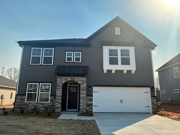 736 Gilgal Ln, Wellford, SC 29385