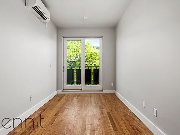 5th image of 1446 Bedford Ave APT 3F