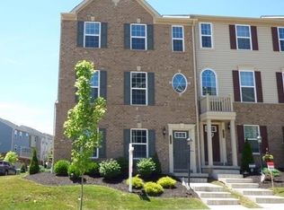226 Thornapple Ln, Cranberry Township, PA