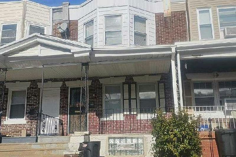 1st image of 1621 W Mentor St