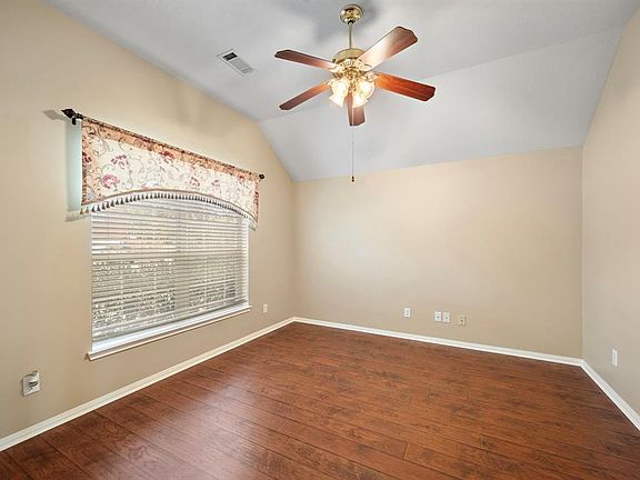 5th image of 3803 Jackson Bluff Drive