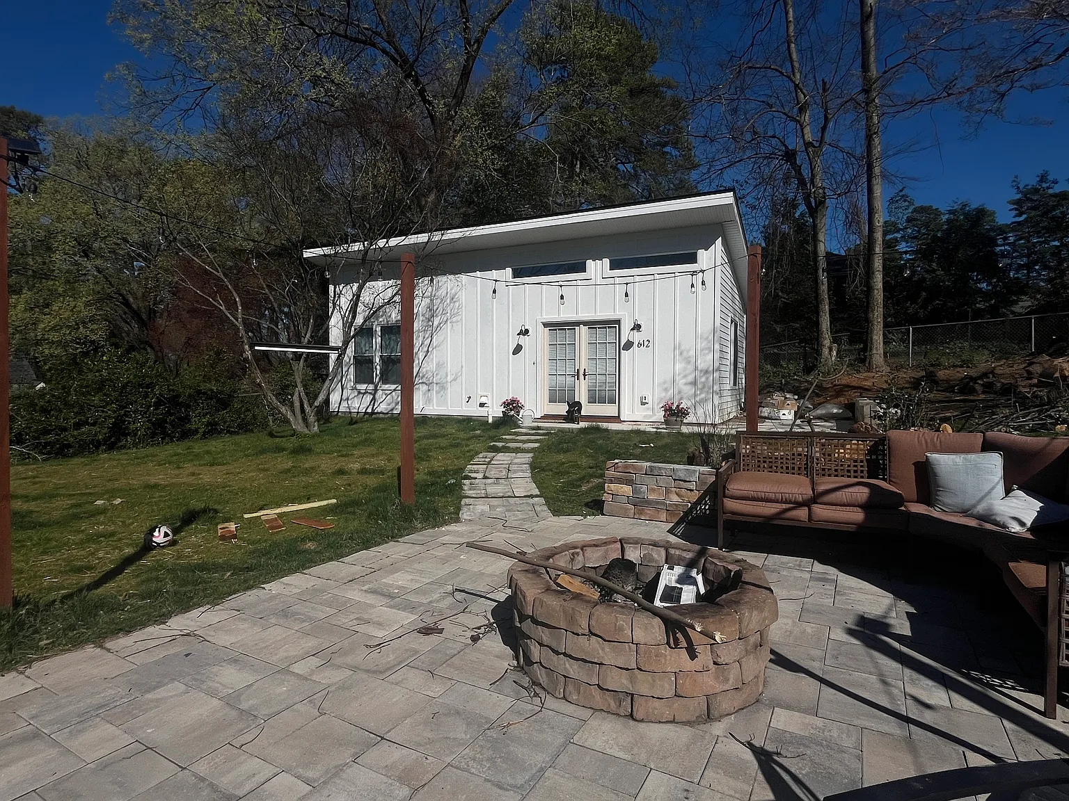 612 Martine Rd — Photo 1