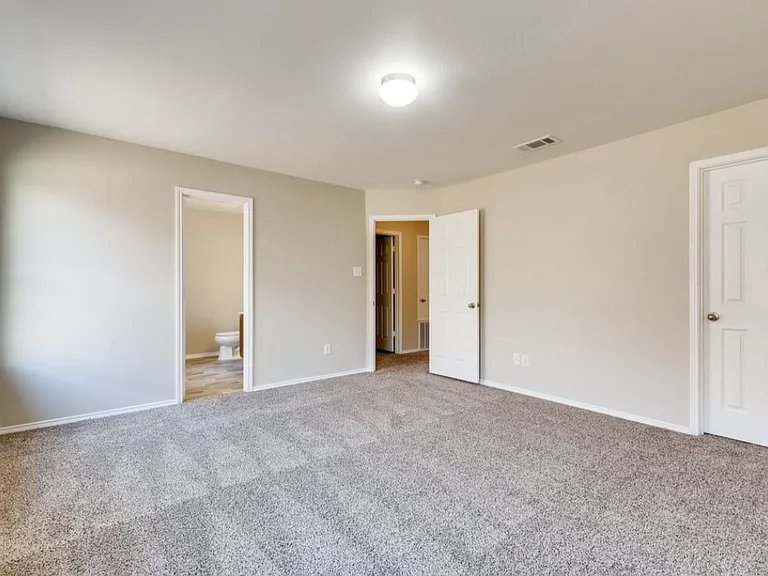 5140 Glen Eden Dr — Photo 9