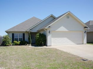 3404 Preakness Dr, Jonesboro, AR 72404