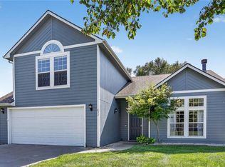 833 E 12th St, Eudora, KS 66025