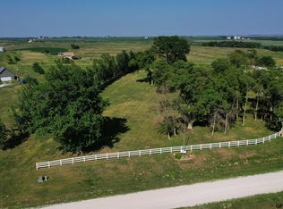 4 Harris Grove Country Estates Pl, Logan, IA 51546