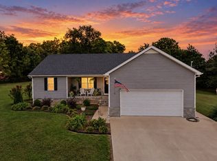 127 Fiddlers Ct, Pulaski, TN 38478