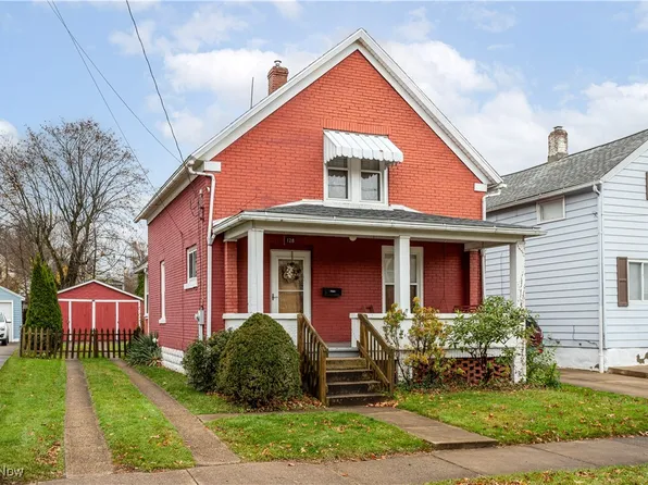 128 17th St NW, Barberton, OH 44203