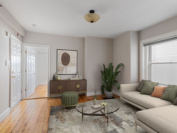 5th image of 6 Porter Rd APT 1L