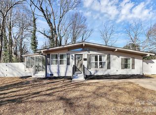 732 Aintree Rd, Charlotte, NC 28215