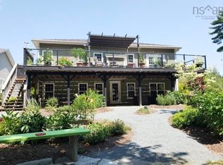 38 Roundhouse Dr, Bridgewater, NS B4V 9A9