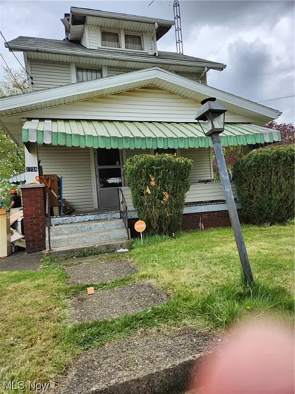 1734 Ohio Ave NE photo 1