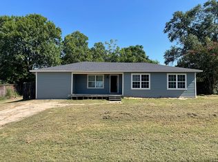 156 Gateway St, Wills Point, TX 75169