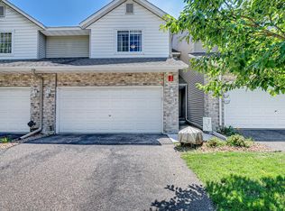 339 Pleasant Ln, Chaska, MN 55318