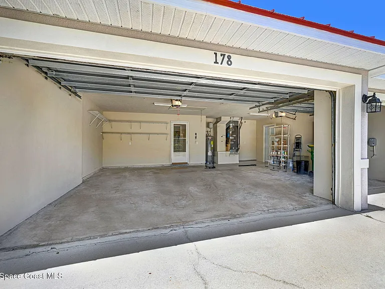 178 Cove Loop Dr — Photo 17