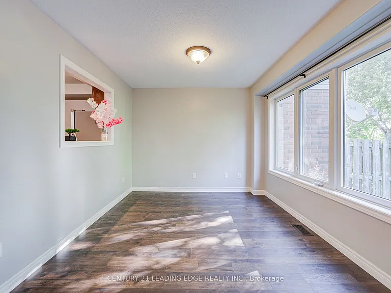 124 College St #9 — Photo 13