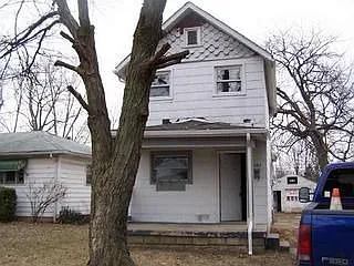 1392 Miller Ave photo 1