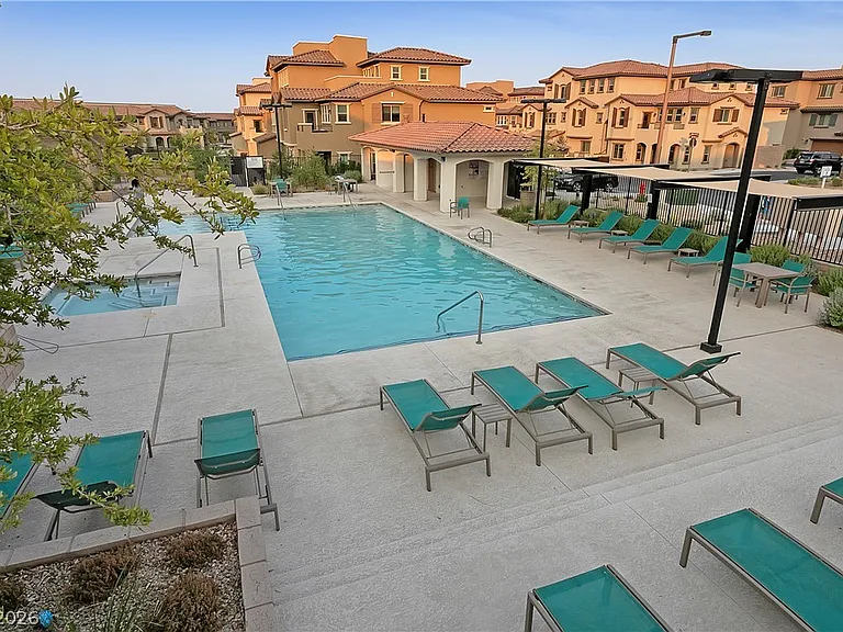 41 Lomita Heights Dr — Photo 39