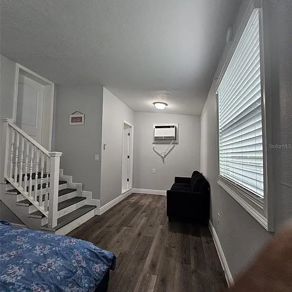 6928 Salinas Dr — Photo 3