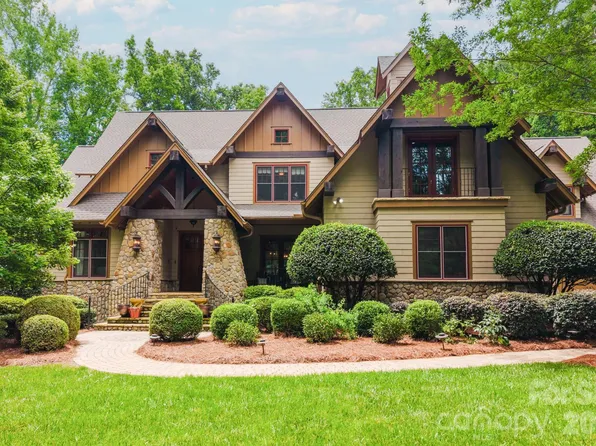 10930 Green Heron Ct, Charlotte, NC 28278