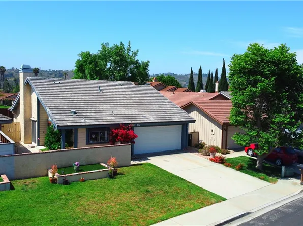 13096 E Mesa Verde Dr, Moorpark, CA 93021