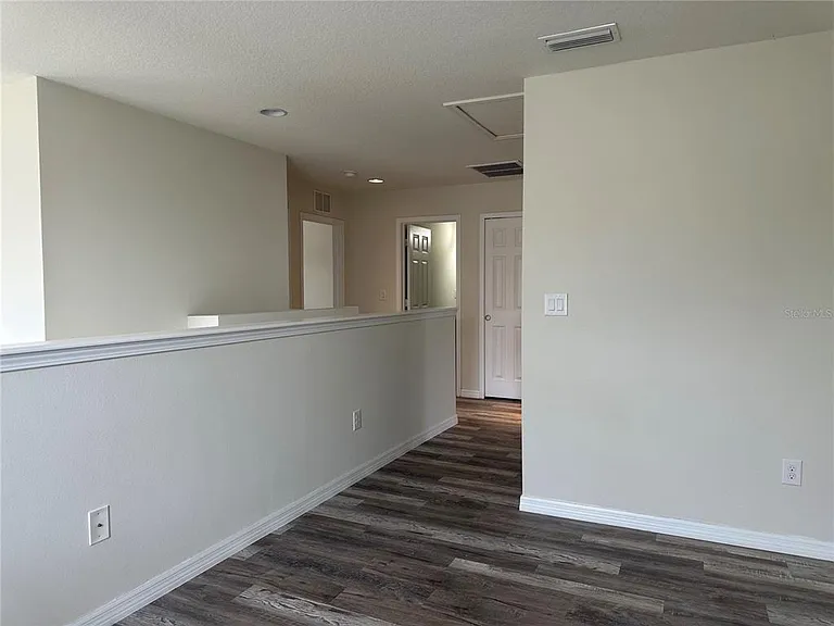 4515 Savannah Holly Pl — Photo 20