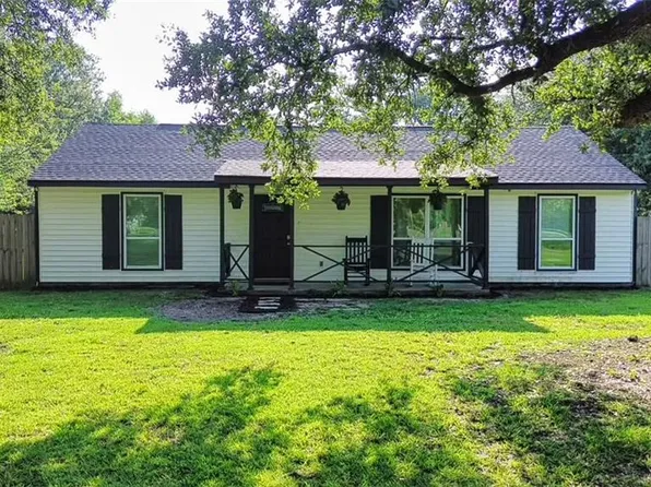 36186 Jessie Singletary Rd, Pearl River, LA 70452