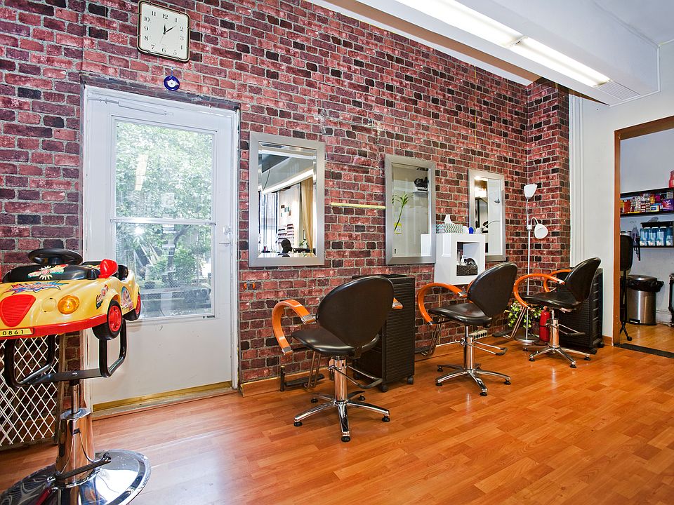 1st image of 4714 Vernon Blvd