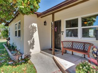 913 Barbra Ln, Redlands, CA 92374